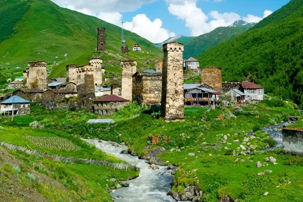 Georgia-–UAE-National-Day-Tour-Packages-2-870x480