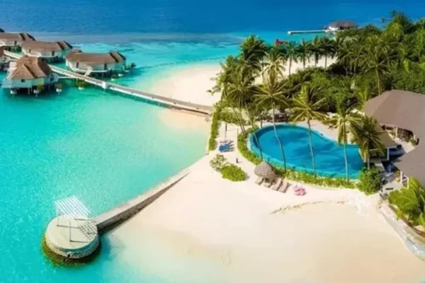 Staycation-at-Centara-Mirage-Beach-Resort-Dubai-1-2-870x480