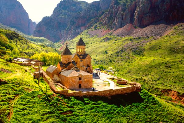 noravank-monastery